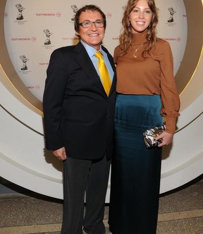 Полина Диброва о состоянии мужа, перенесшего инсульт: &laquo;У него все прекрасно с координацией и мозгом&raquo;