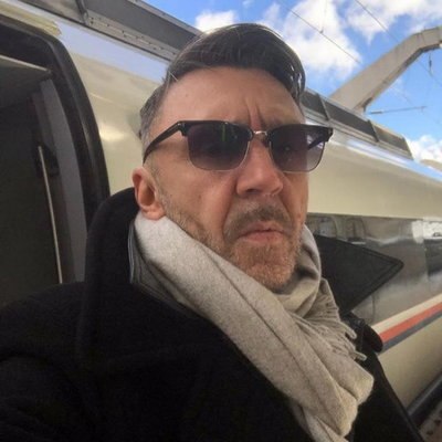 Сергей Шнуров самоустранился с должности генерального продюсера RTVI Сергей Шнуров самоустранился с должности генерального продюсера RTVI