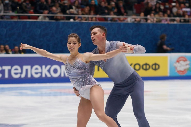 Анастасия Мишина и Александр Галлямов