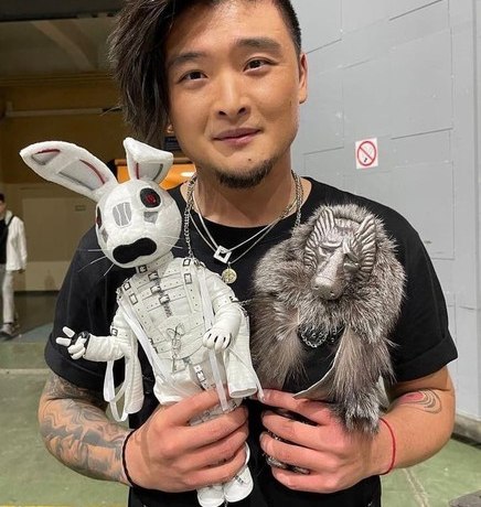 Цой: &laquo;За костюм, в котором выступал на шоу &laquo;Маска&raquo;, попросили 2 миллиона. Верните мне моего Льва!&raquo;