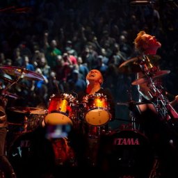 Фильм-концерт &laquo;Metallica: сквозь невозможное&raquo; вновь покажут в России