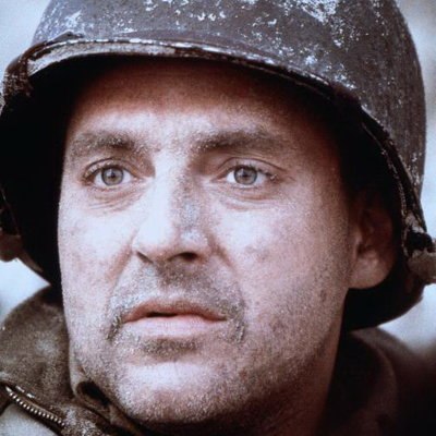 Умер Том Сайзмор