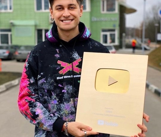 Дава погулял на свадьбе брата &ndash; фото