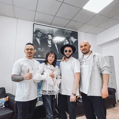 Russell Ray показал, как выглядит Марина Хлебникова после пожара Russell Ray показал, как выглядит Марина Хлебникова после пожара