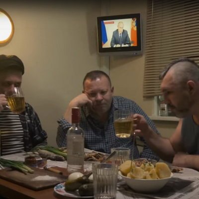 «Анимация» сняла немецкий баян и японский телевизор в «Осторожно! Россия!» «Анимация» сняла немецкий баян и японский телевизор в «Осторожно! Россия!»