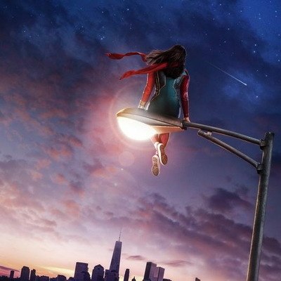 Иман Веллани меняет свой облик в трейлере сериала «Мисс Марвел» (Видео) Иман Веллани меняет свой облик в трейлере сериала «Мисс Марвел» (Видео)