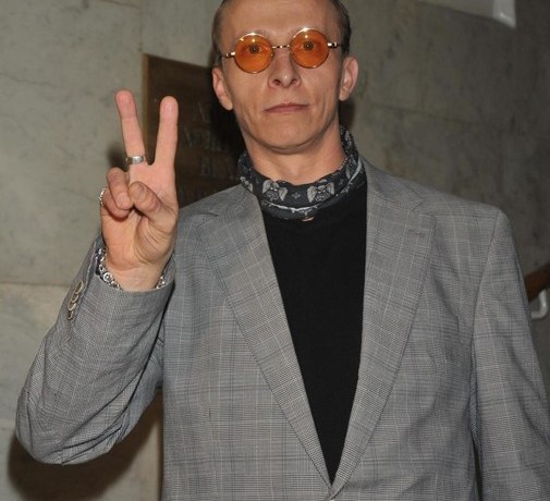 Охлобыстин: &laquo;Нахамил Макаревичу, извинился. Политика политикой, но его заслуги никто не отменял&raquo;