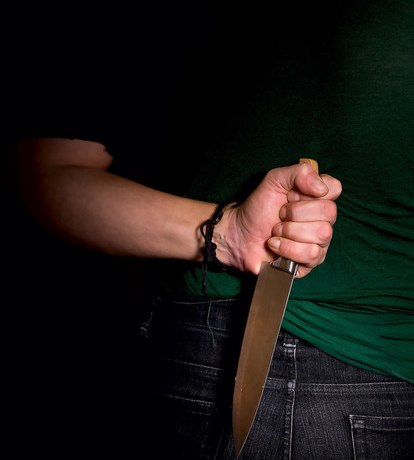 &laquo;Говорил, либо его, либо ничья&raquo;: за что безумный бывший заколол юную возлюбленную