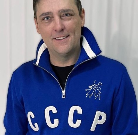 Директор Шатунова о Разине: &laquo;Нет такого продюсера в шоу-бизнесе. Это мошенник, аферист!&raquo;