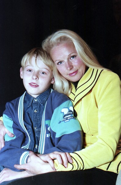 В раннем детстве сын Кондулайнен тяжело заболел