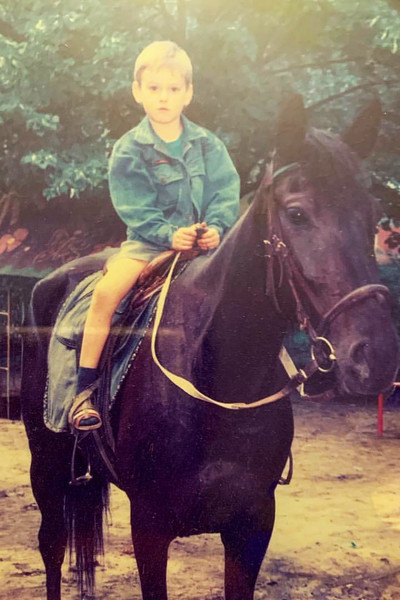 Антон был обычным воронежским мальчишкой, но с отличным чувством юмора