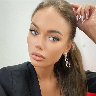 Яна Кошкина: &laquo;Я никогда не снимаюсь в постельных сценах обнаженной, это прописано в контрактах&raquo;