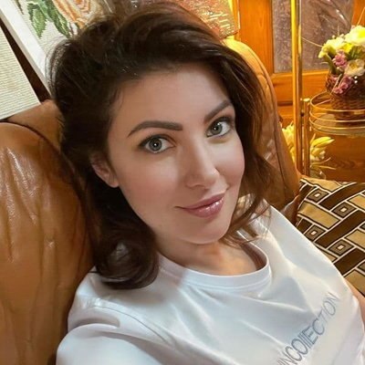 Мама настойчивого фаната поблагодарила Анастасию Макееву за его отправку в психдиспансер Мама настойчивого фаната поблагодарила Анастасию Макееву за его отправку в психдиспансер
