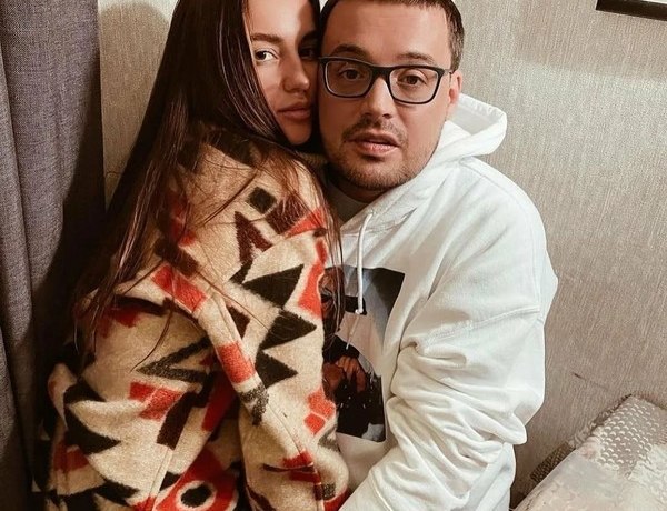 Жена Гуфа рассказала о сексе в беременность, а Блиновская сняла себя без фильтров. Соцсети звезд