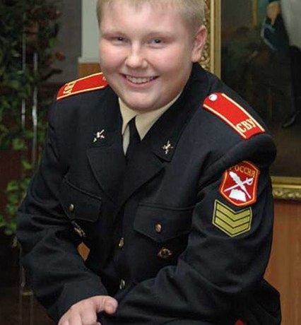 Впалые щеки и ноги-палки. Перепечко из &laquo;Кадетства&raquo; довел себя до истощения