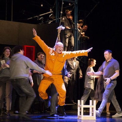 &laquo;Паяцы&raquo; из Петрозаводска &ndash; шоу с петлей на шее