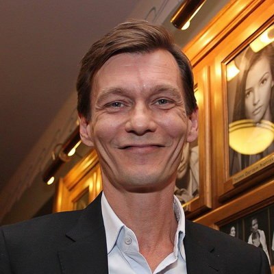 Филипп Янковский: &laquo;Когда я стал взрослым мужчиной, этот образ оказался более востребован в кино&raquo;