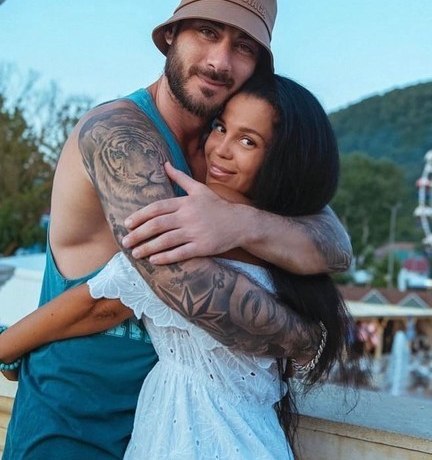 Салибекова: &laquo;Тигран &ndash; лентяй. Он оценил содержание детей в 20 тысяч, все забирает, работать не хочет