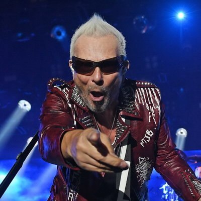 Рудольф Шенкер (Scorpions): «Мы воспользовались пандемией, чтобы записать крутой альбом» Рудольф Шенкер (Scorpions): «Мы воспользовались пандемией, чтобы записать крутой альбом»