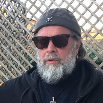 Борис Гребенщиков: «Вранье и стояние у кормушки меня не привлекает» Борис Гребенщиков: «Вранье и стояние у кормушки меня не привлекает»