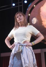 Елена Проклова: &laquo;Вот я прям такая, что все меня совращают&hellip; Та еще затейница!&raquo;