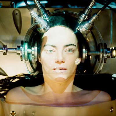 Эмма Стоун обретает новую яркую жизнь в трейлере &laquo;Бедных-несчастных&raquo;