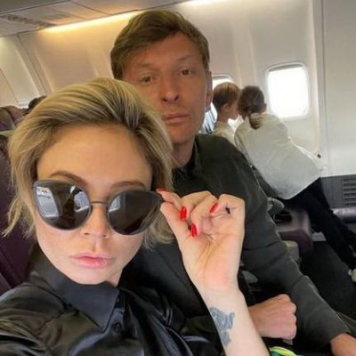 Павел Воля и Ляйсан Утяшева поговорили с Ириной Шихман об уместности любви напоказ (Видео) Павел Воля и Ляйсан Утяшева поговорили с Ириной Шихман об уместности любви напоказ (Видео)