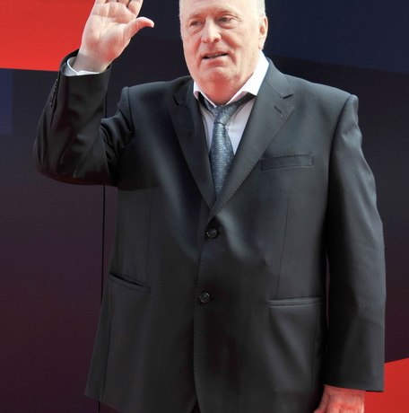 Владимира Жириновского похоронили на Новодевичьем кладбище