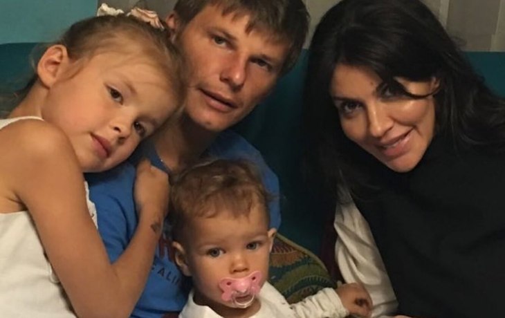 &laquo;Где опека? Андрей, заберите детей!&raquo;: подписчики обратились к Аршавину после скандала с Алисой