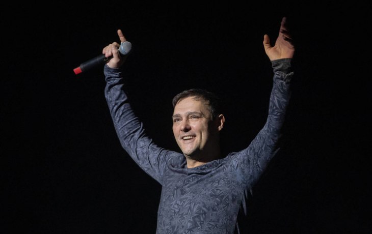 &laquo;Какой народный? Он иностранный артист!&raquo;: пока все просят присвоить звание Шатунову, Лоза протестует