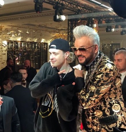 Показ одежды за миллионы евро, неожиданные подарки и все звезды: Киркоров отмечает юбилей