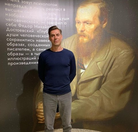 &laquo;Его мощь основана на детском страхе&raquo;: Дмитрий Дюжев о своем герое в сериале &laquo;Ресторан по понятиям&raquo;