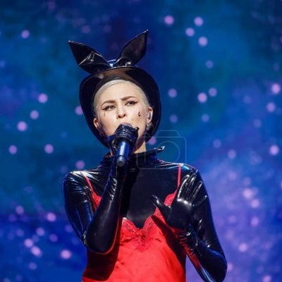 Певица Maruv отметила юбилей беременностью